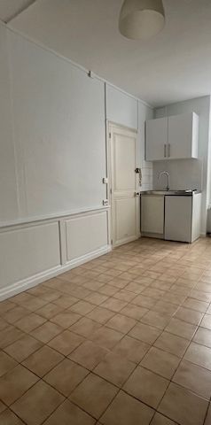 POITIERS CENTRE VILLE - STUDIO 14.88 m2 - Photo 1