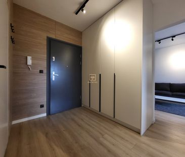 Nowoczesny i klimatyzowany apartament z loggią - Zdjęcie 3