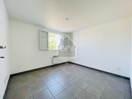 Appartement en rez de jardin à louer à Barjols 3 pièce(s) 38 m2, - Photo 4