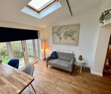 3 Bedroom Semi Detached To Let - Photo 3