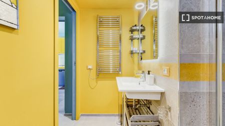 rome, Lazio 00176 - Photo 5