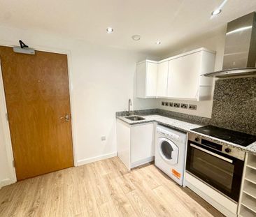 2 bedroom apartment to rent - Photo 5