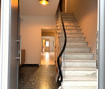 Huis met twee slaapkamers te huur. - Photo 6