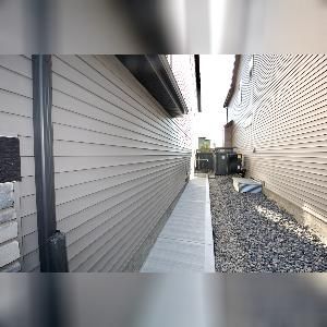 2 Bed 1 Bath Suite SW Edmonton Desrochers For Rent - Photo 1