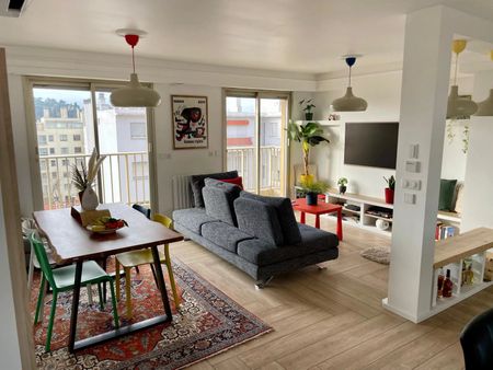 Location Appartement 3 pièces 83m² NICE 06300 - Photo 2