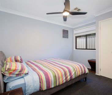 Large Family Home - Entertaining Paradise! - Photo 4