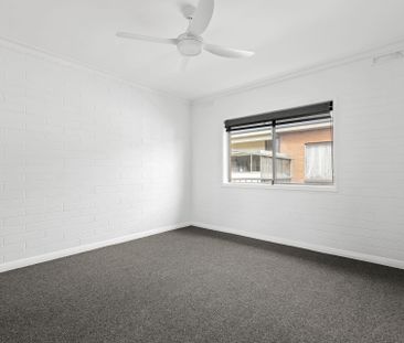 Spacious Apartment In The Heart of Geelong West - Photo 3