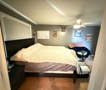 For Lease - 28 Austen Lane, Barrie, Ontario - Photo 1