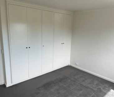 12/90 Liddiard Street, Hawthorn - Photo 3