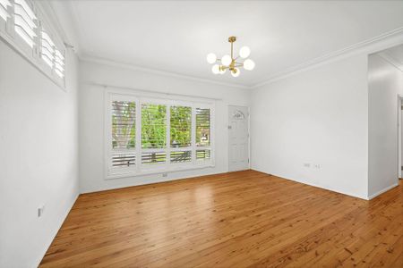 2 Lowing Close, Forestville, NSW 2087 - Photo 4