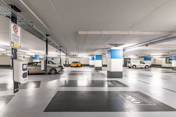 Te huur: Appartement Ton de Leeuwstraat 94 in Amsterdam - Foto 1