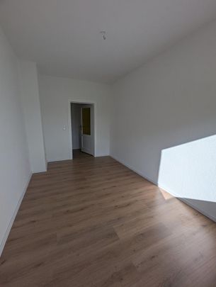 ++SCHICKE 3-R. WHG+M. BALKON+DUSCHBAD M. FENSTER+!!+++ - Foto 1