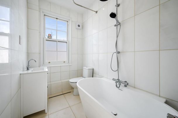 4 bedroom house to rent - Photo 1