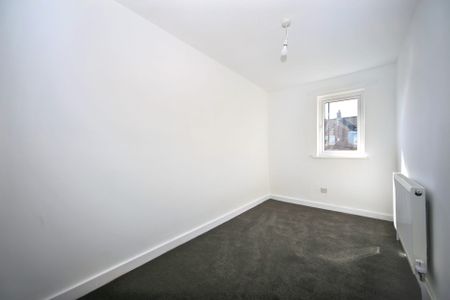 Duncan Place, Wigan, WN5 - Photo 3