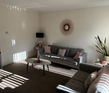 Brown Hill - Photo 6