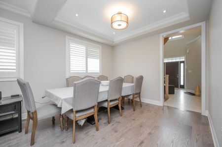 For Lease - 3357 Mintwood Circle, Oakville, Ontario - Photo 5