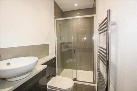 2 bedroom flat to rent - Photo 5