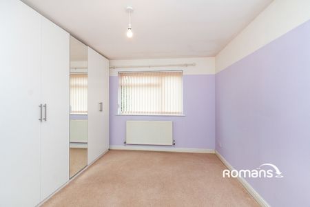 4 bedroom bungalow to rent - Photo 3