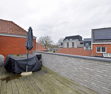 Prachtige nieuwbouw bel-etage met carport en terras te huur! - Photo 5