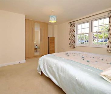 Blackwell Close, N21 - Photo 6