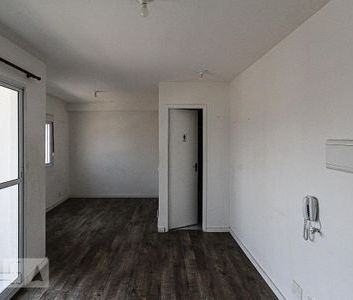 Studio para alugar com 29m², 1 quarto e sem vaga - Foto 3