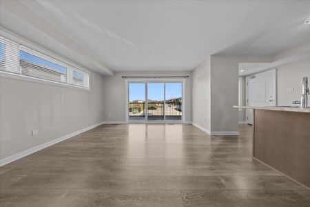 For Lease - 709 Amberwing Private Unit# B, Orleans - Cumberland and Area, Ontario - Photo 3