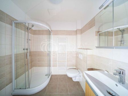 Pronájem bytu 2+kk 41 m2 - Fotografie 2