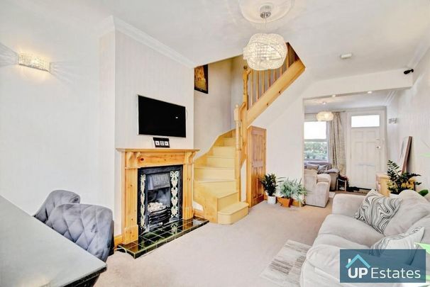 3 bedroom terraced house to rent - Photo 1