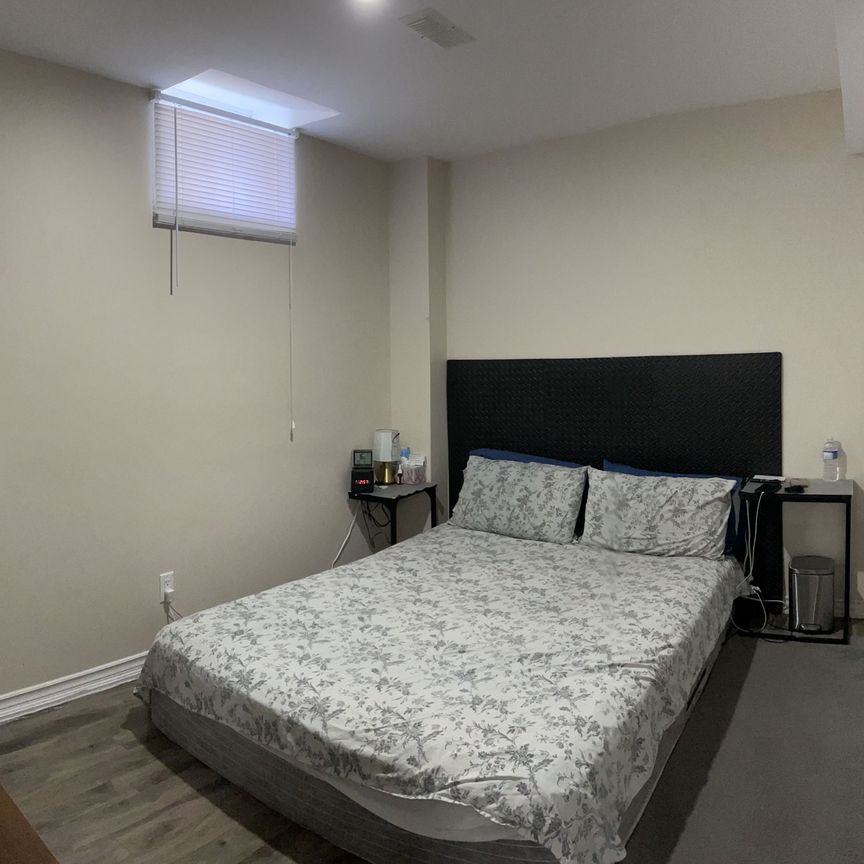 For Lease - 9 Treasure Drive, Brampton, Ontario - Photo 1