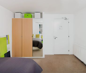 Premium Plus - 3, 5 & 6 Bed Flat - Photo 5