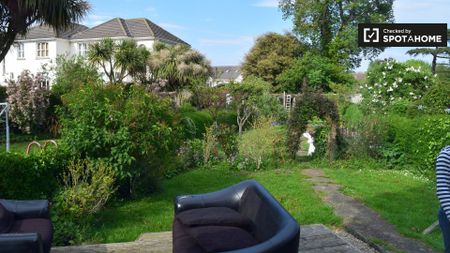 Room for rent in 2-bedroom house in Ballsbridge, Dublin - Photo 5