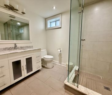 For Lease - 256 Boake Trail, Richmond Hill, Ontario - Photo 3