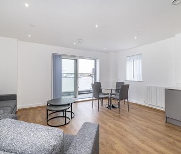 2 bedroom apartment to rent - Photo 3