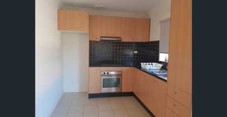 Secure Apartment! - Photo 2