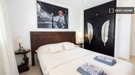 1 room luxury Apartment for rent in Benidorm, Valencia - Photo 5