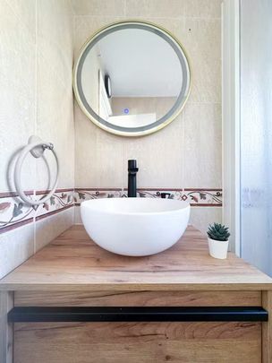 Calle San Sebastián, Getafe, Community of Madrid 28902 - Photo 1