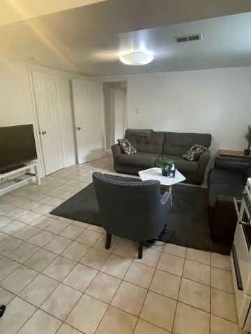 For Lease - 34 Penhurst Avenue Unit# Basement, Toronto, Ontario - Photo 4