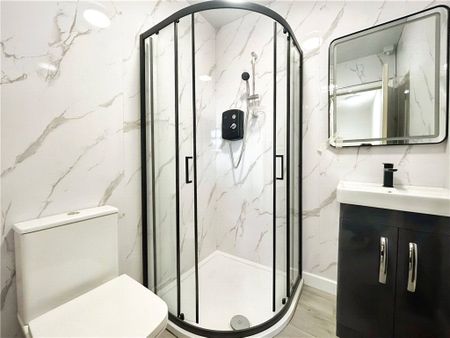 Weston Road, Guildford, Surrey, GU2 8AS - Photo 2