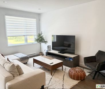 3859, Emile, Longueuil (St-Hubert) à louer - Photo 4