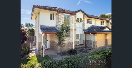 Superb multi level townhouse - Mansfield State High Catchment - Photo 5