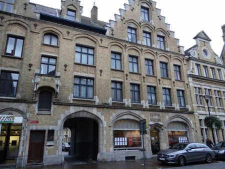 Recent gerenoveerd appartement met 2 slaapkamers en terras - Foto 2