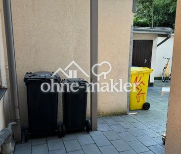 Moderne 3 Zimmer-Altbauwohnung EG / ohne Balkon oder Terrasse, im t... - Photo 3