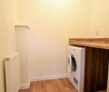 4 Bedroom House - Photo 3