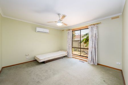 3 BEDROOM HOME IN MOOROOPNA! - Photo 3