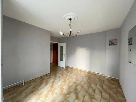 Location Appartement 2 pièces 41m² ST MARTIN D HERES 38400 - Photo 2