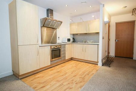 Watermarque, 100 Browning Street - Photo 5