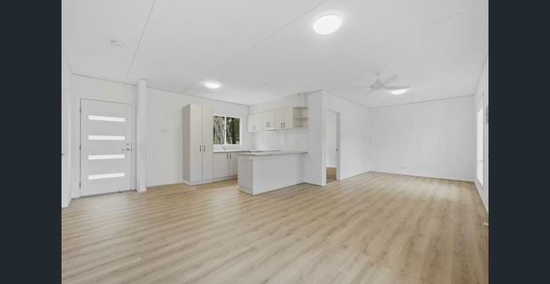 Modern Island Home on Macleay Island! - Photo 1