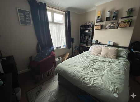 3 bedroom terraced house to rent - Photo 2