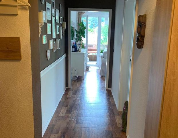 Helle 3-Zimmer-Wohnung mit Balkon & Stellplatz – ca. 73 m² - Foto 1
