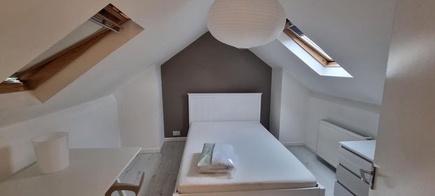 4 bedroom terraced house to rent - Photo 1